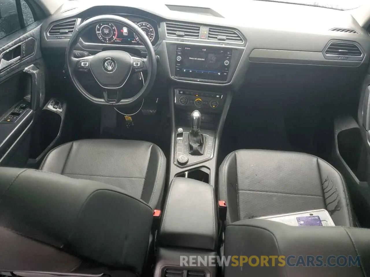 8 Photograph of a damaged car 3VV2B7AX5KM055942 VOLKSWAGEN TIGUAN 2019