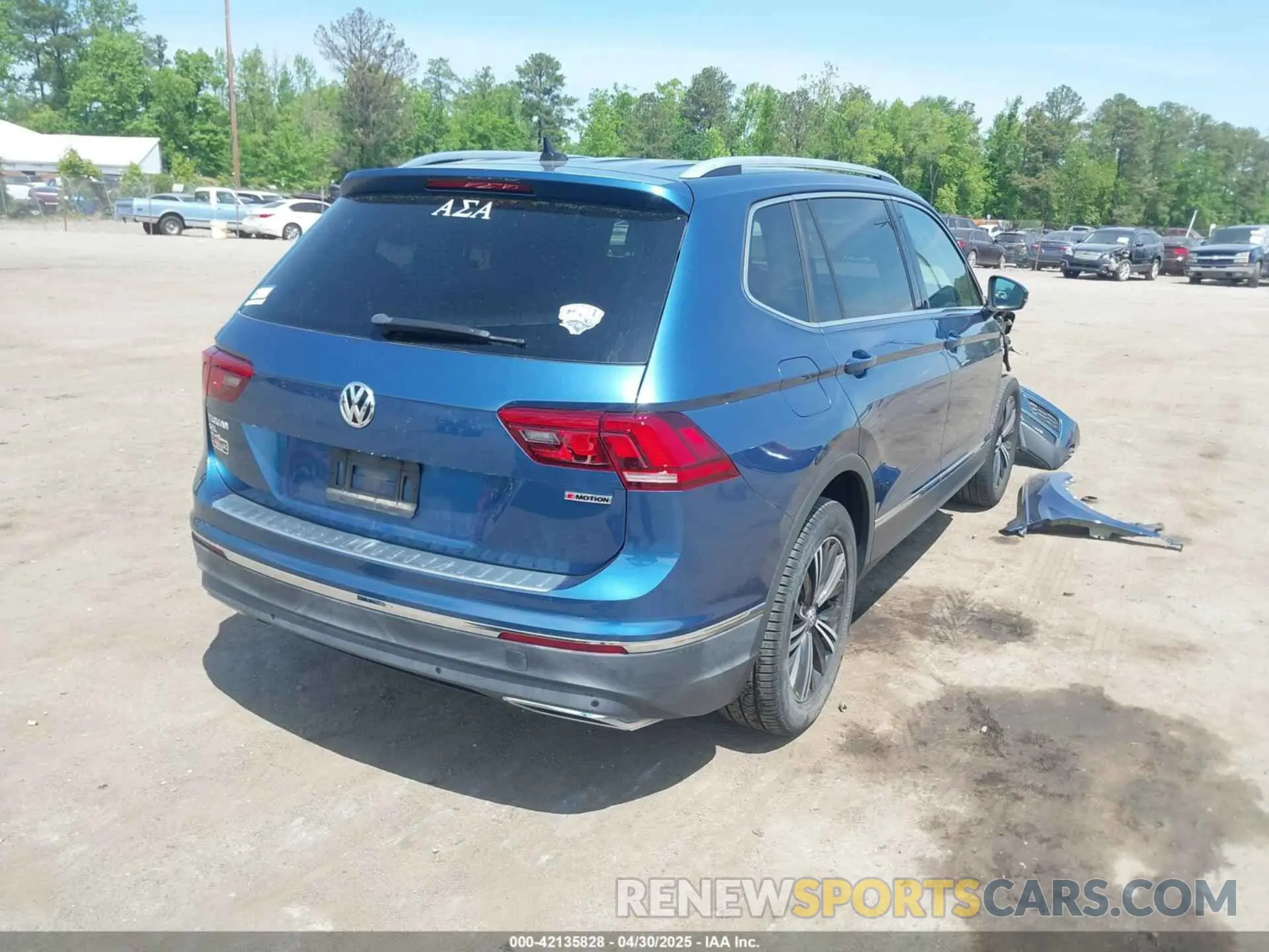4 Фотография поврежденного автомобиля 3VV2B7AX5KM062339 VOLKSWAGEN TIGUAN 2019