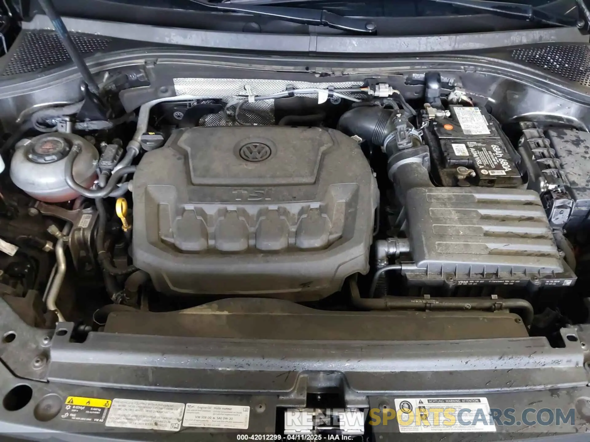 10 Photograph of a damaged car 3VV2B7AX5KM074555 VOLKSWAGEN TIGUAN 2019