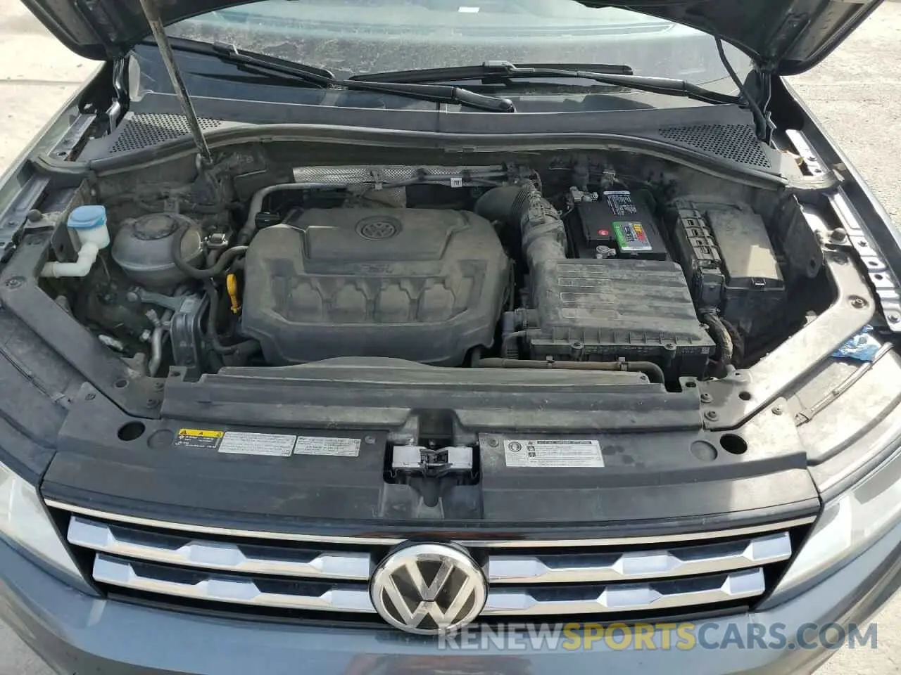 12 Photograph of a damaged car 3VV2B7AX5KM089363 VOLKSWAGEN TIGUAN 2019