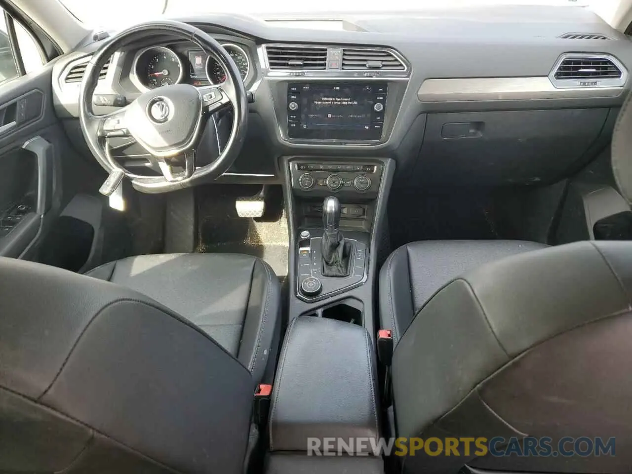 8 Photograph of a damaged car 3VV2B7AX5KM089363 VOLKSWAGEN TIGUAN 2019