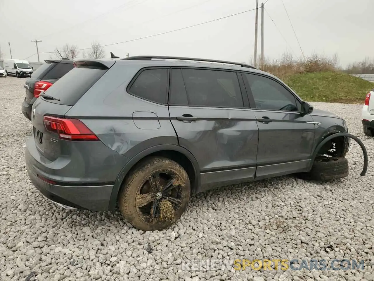 3 Photograph of a damaged car 3VV2B7AX6KM135296 VOLKSWAGEN TIGUAN 2019