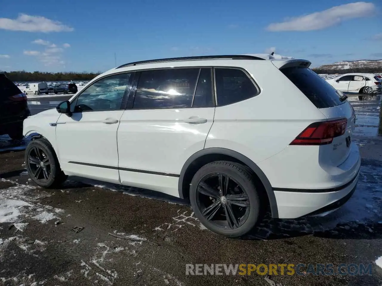 2 Photograph of a damaged car 3VV2B7AX6KM179699 VOLKSWAGEN TIGUAN 2019