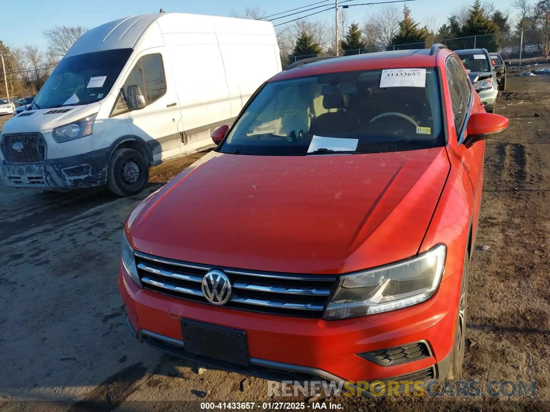 12 Photograph of a damaged car 3VV2B7AX7KM023820 VOLKSWAGEN TIGUAN 2019