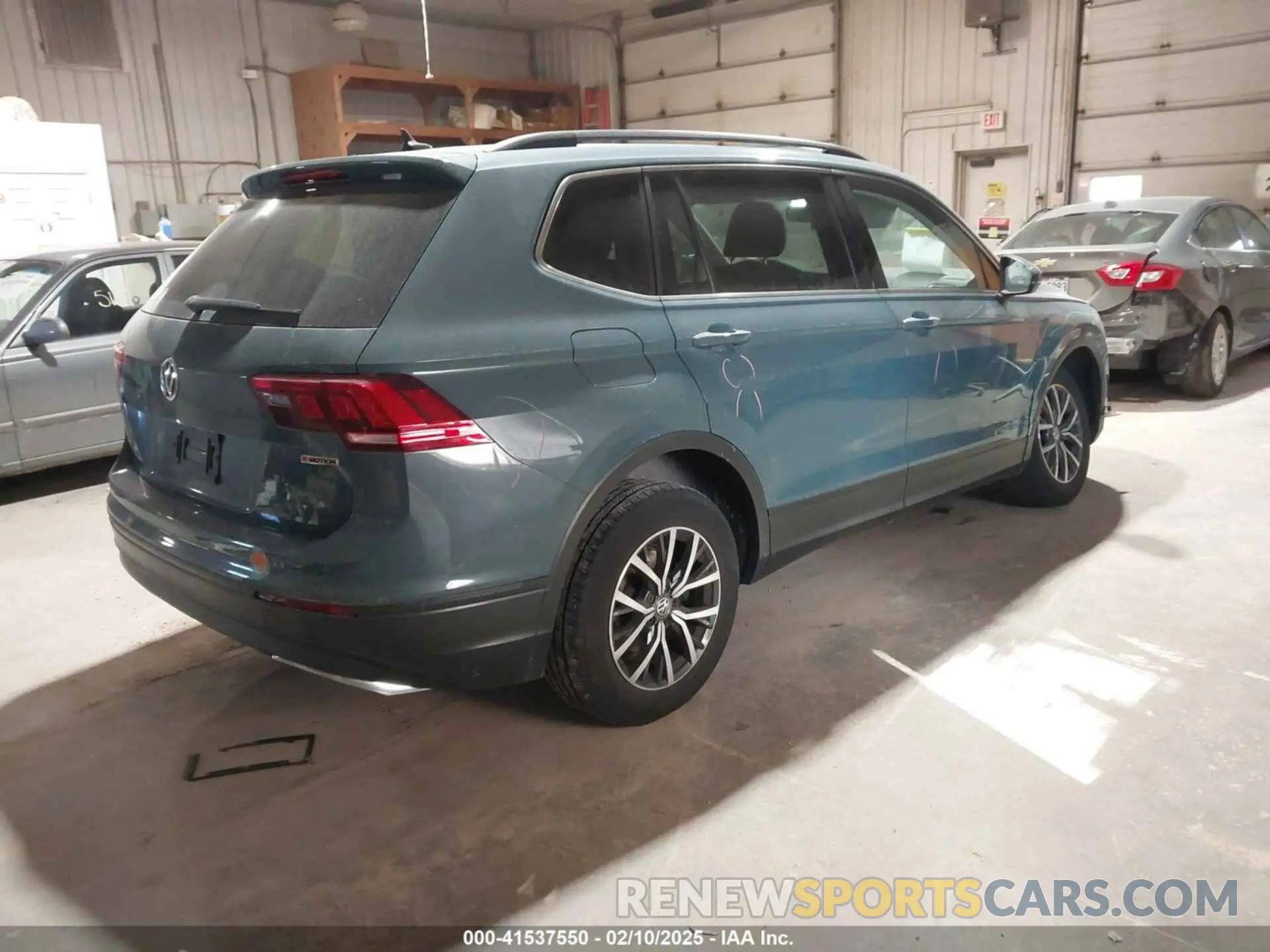4 Фотография поврежденного автомобиля 3VV2B7AX7KM079093 VOLKSWAGEN TIGUAN 2019