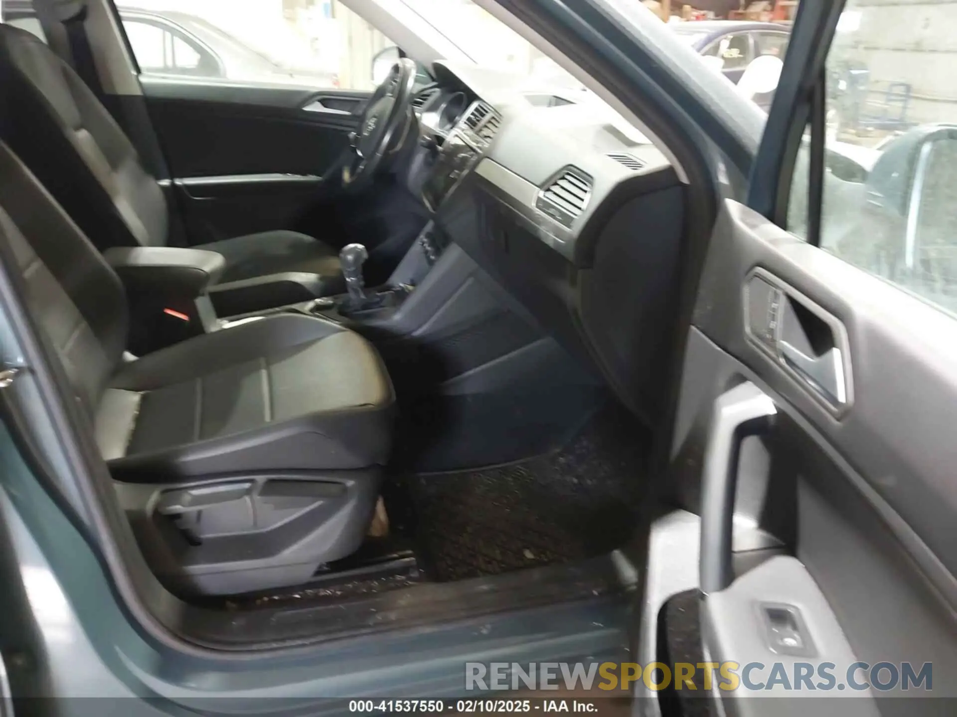 5 Фотография поврежденного автомобиля 3VV2B7AX7KM079093 VOLKSWAGEN TIGUAN 2019
