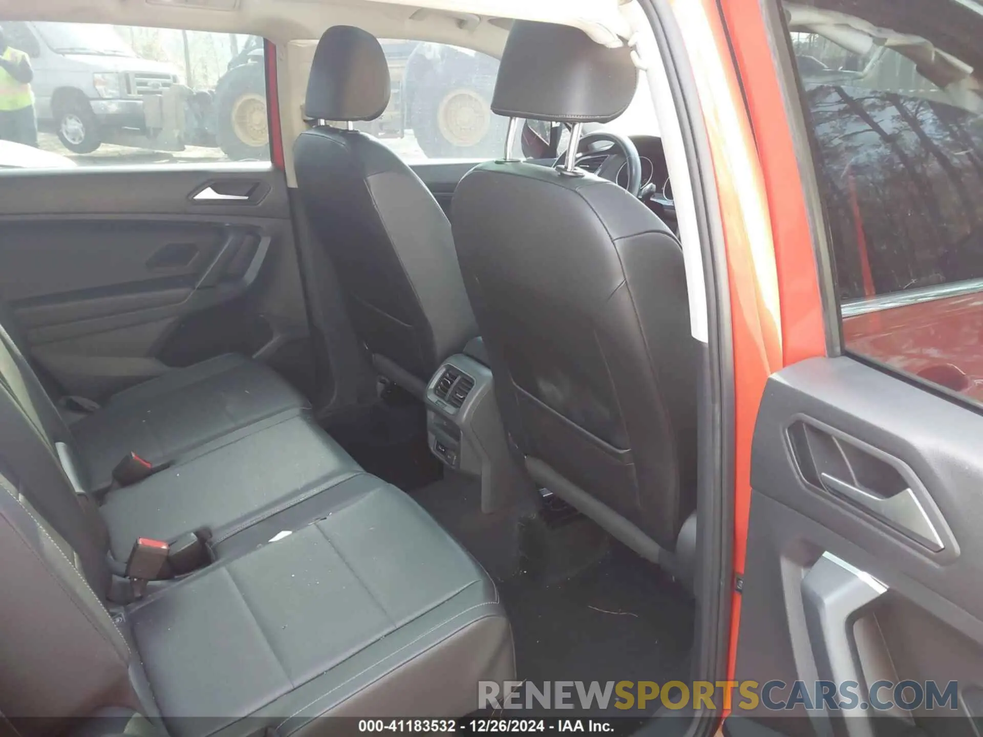 8 Photograph of a damaged car 3VV2B7AX8KM004502 VOLKSWAGEN TIGUAN 2019