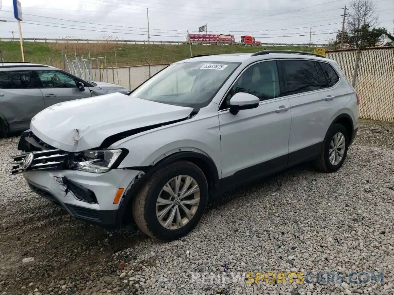 1 Photograph of a damaged car 3VV2B7AX8KM039878 VOLKSWAGEN TIGUAN 2019