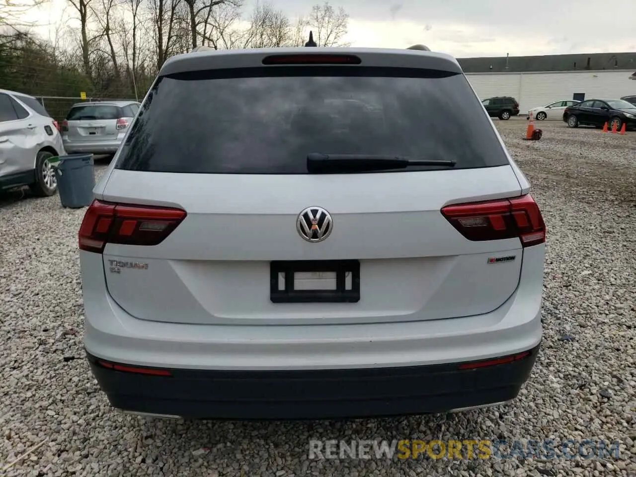 6 Photograph of a damaged car 3VV2B7AX8KM039878 VOLKSWAGEN TIGUAN 2019