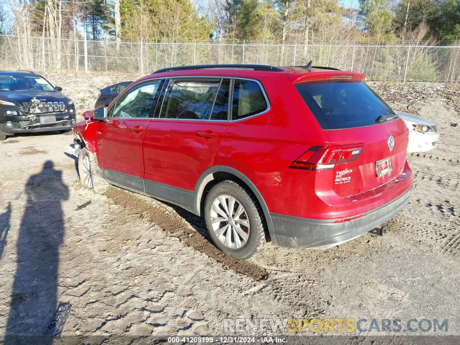 3 Photograph of a damaged car 3VV2B7AX8KM154030 VOLKSWAGEN TIGUAN 2019