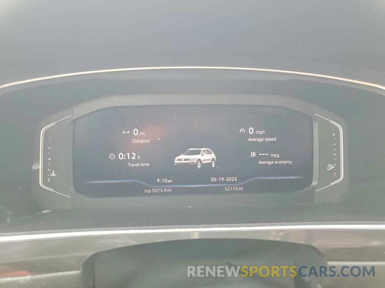 9 Photograph of a damaged car 3VV2B7AX9KM180653 VOLKSWAGEN TIGUAN 2019