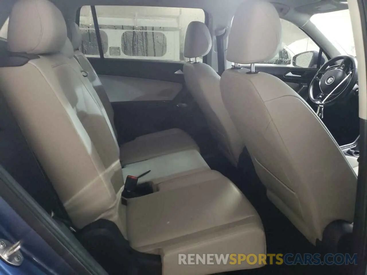 10 Фотография поврежденного автомобиля 3VV2B7AXXKM024671 VOLKSWAGEN TIGUAN 2019