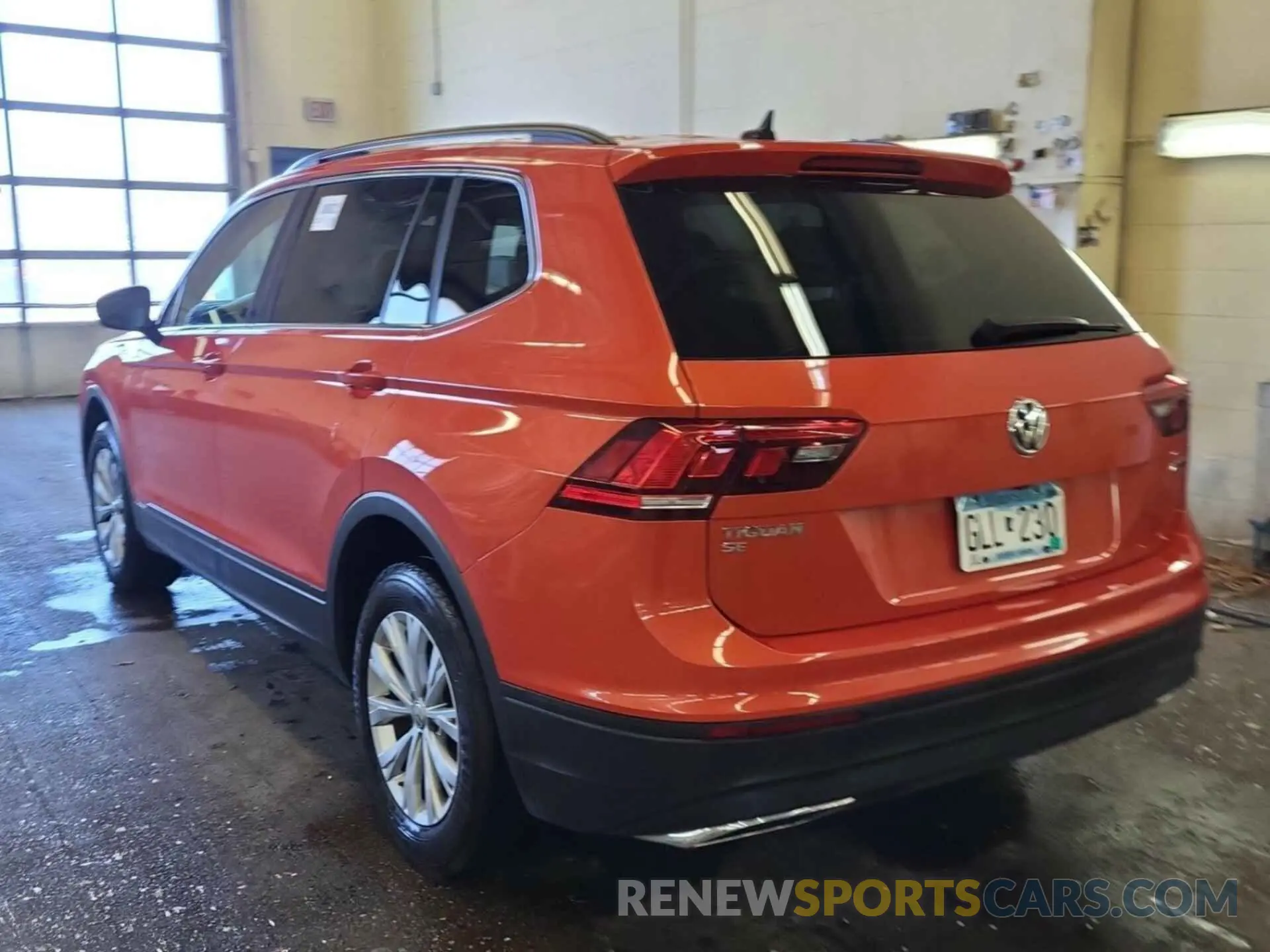 11 Фотография поврежденного автомобиля 3VV2B7AXXKM040000 VOLKSWAGEN TIGUAN 2019