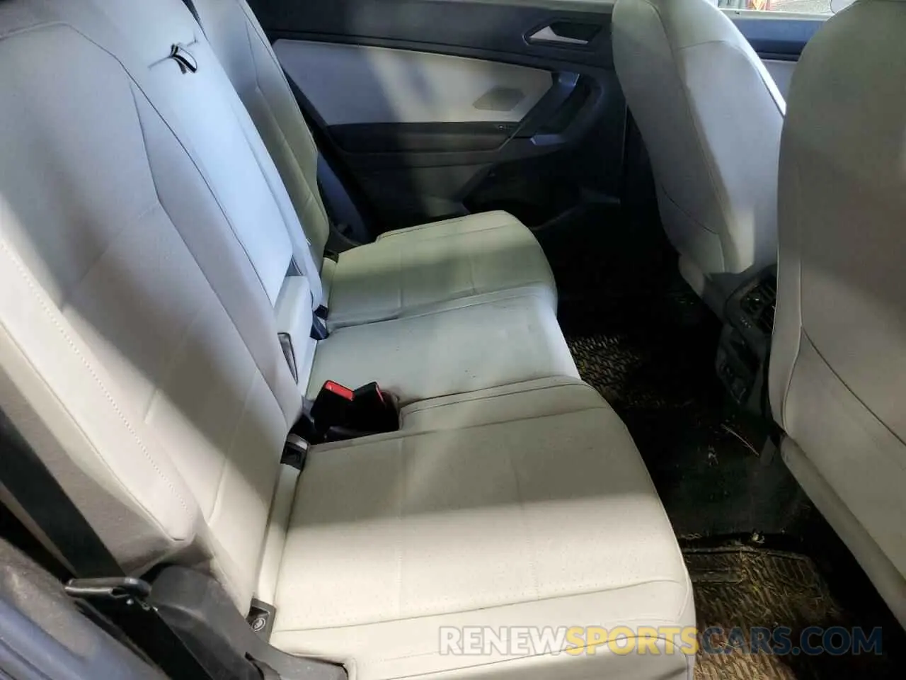 11 Фотография поврежденного автомобиля 3VV2B7AXXKM158998 VOLKSWAGEN TIGUAN 2019