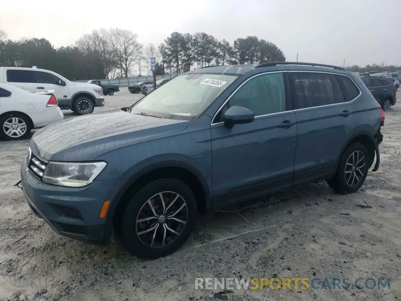 1 Фотография поврежденного автомобиля 3VV3B7AX0KM109507 VOLKSWAGEN TIGUAN 2019