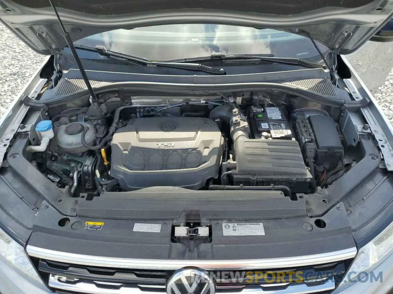12 Photograph of a damaged car 3VV3B7AX0KM169125 VOLKSWAGEN TIGUAN 2019