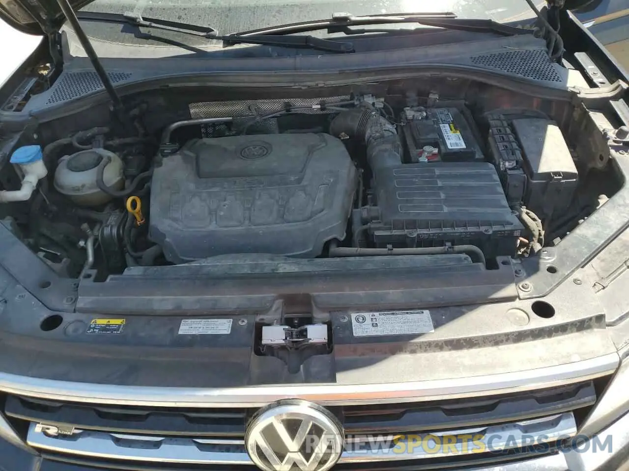 12 Photograph of a damaged car 3VV3B7AX1KM167559 VOLKSWAGEN TIGUAN 2019