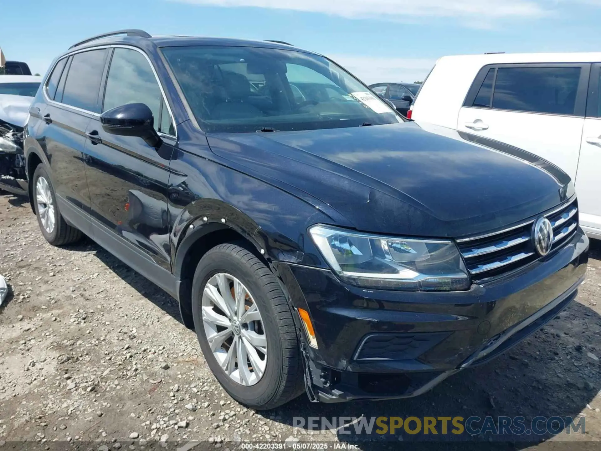 1 Photograph of a damaged car 3VV3B7AX2KM053330 VOLKSWAGEN TIGUAN 2019