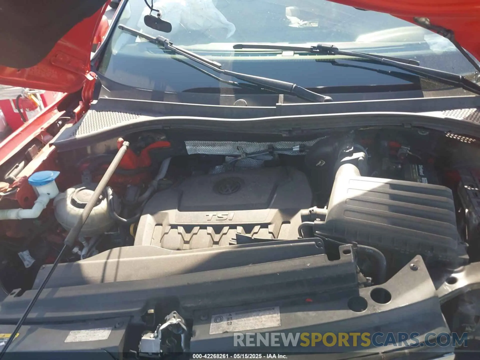 10 Photograph of a damaged car 3VV3B7AX2KM060679 VOLKSWAGEN TIGUAN 2019