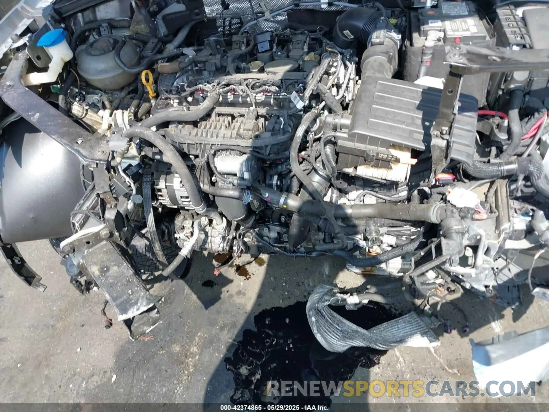 10 Photograph of a damaged car 3VV3B7AX2KM118001 VOLKSWAGEN TIGUAN 2019