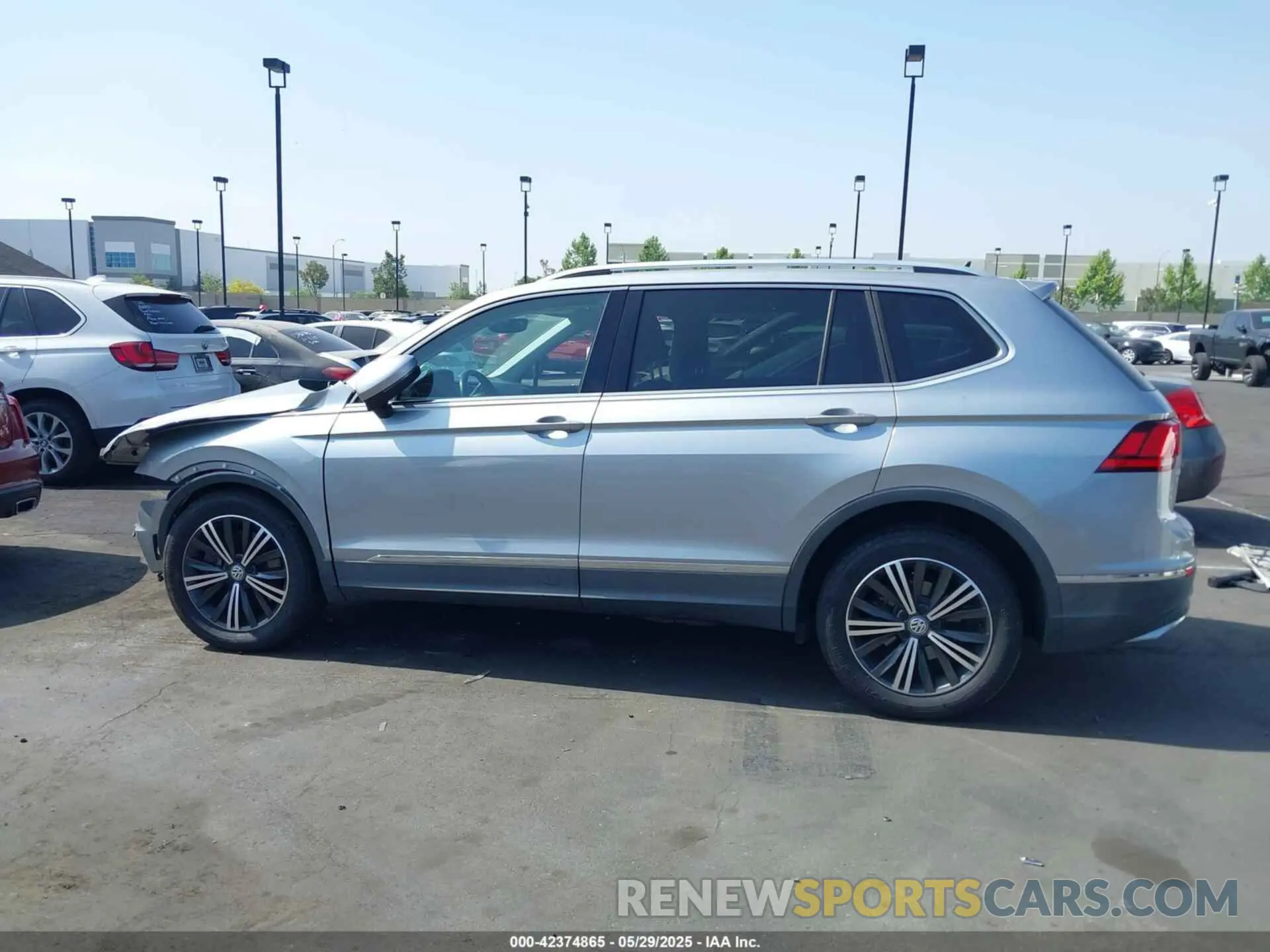 15 Photograph of a damaged car 3VV3B7AX2KM118001 VOLKSWAGEN TIGUAN 2019