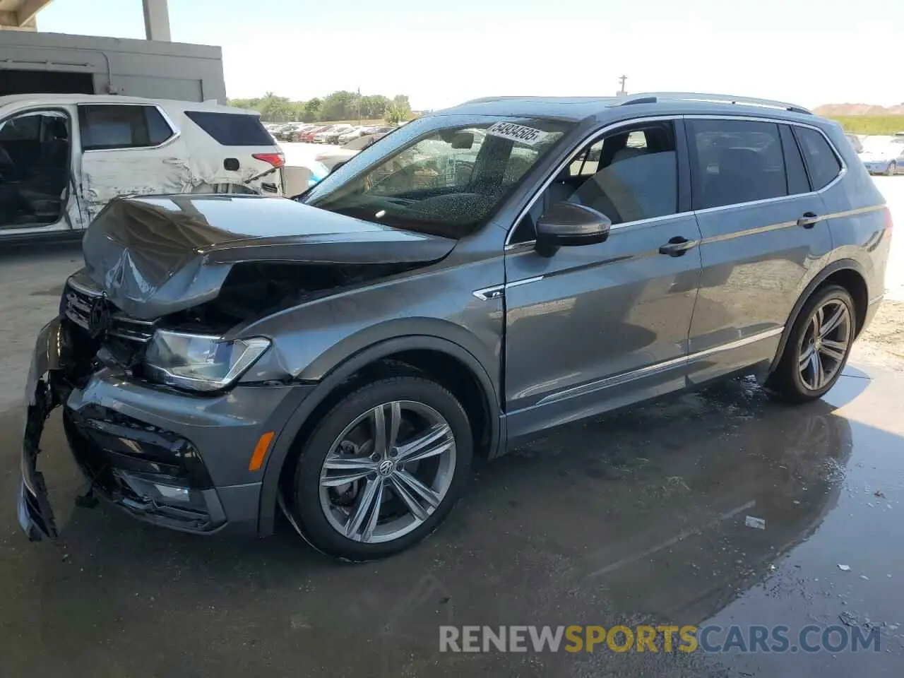 1 Photograph of a damaged car 3VV3B7AX3KM012480 VOLKSWAGEN TIGUAN 2019