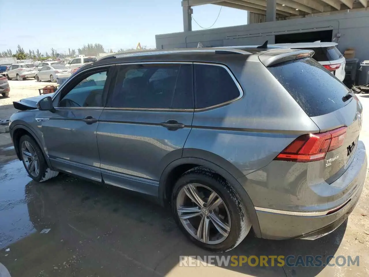2 Photograph of a damaged car 3VV3B7AX3KM012480 VOLKSWAGEN TIGUAN 2019