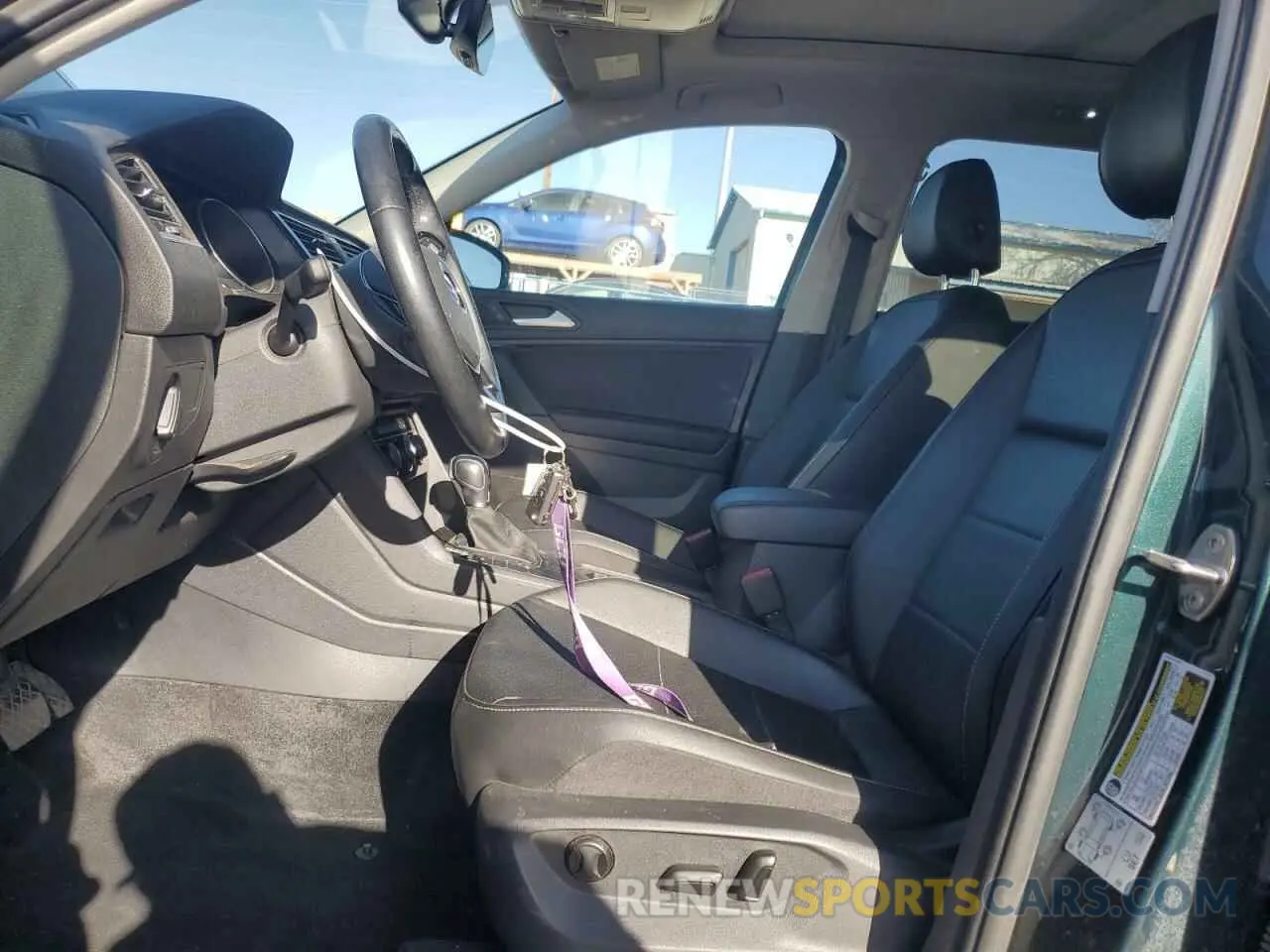 7 Фотография поврежденного автомобиля 3VV3B7AX3KM081508 VOLKSWAGEN TIGUAN 2019