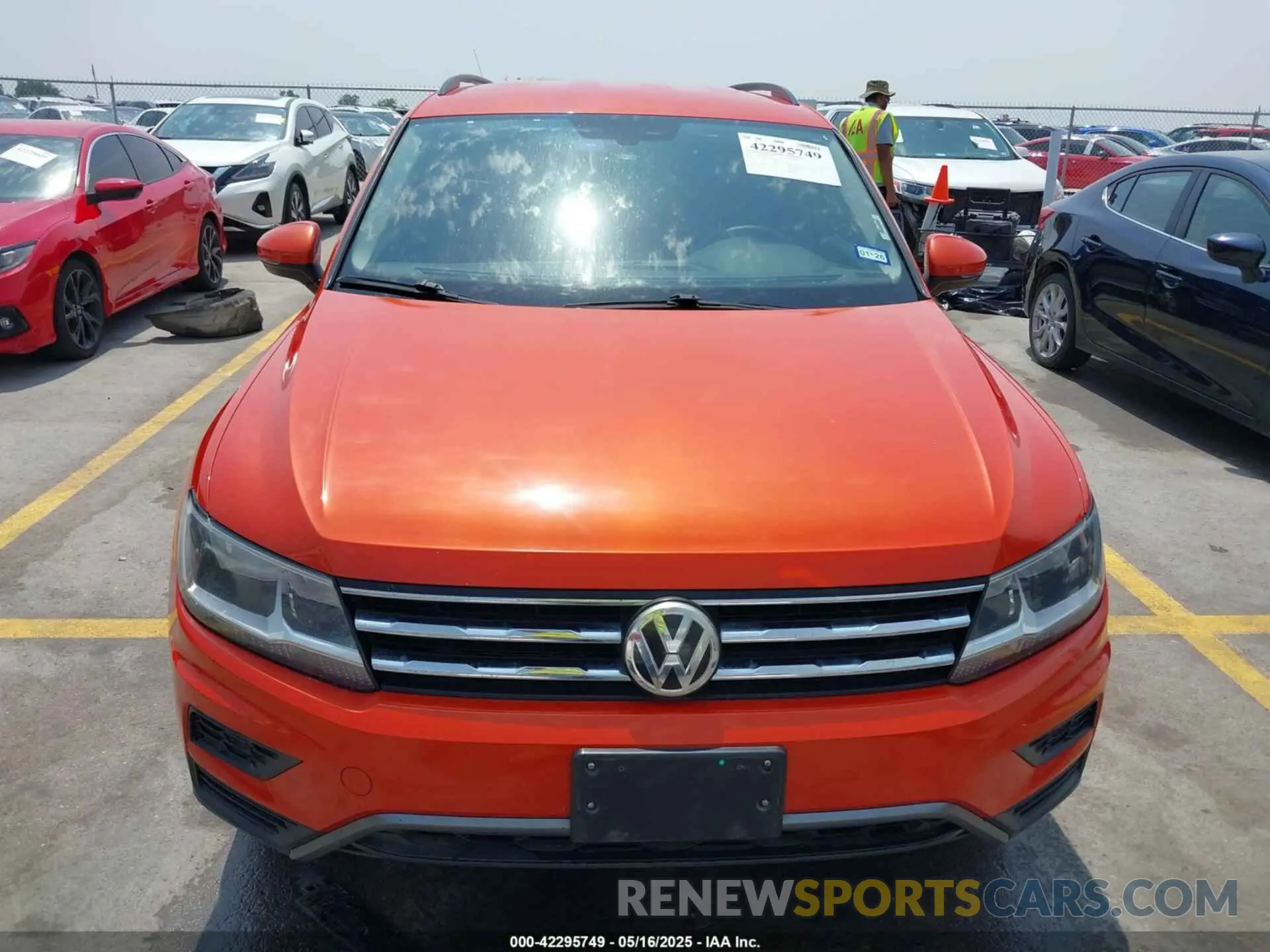 13 Photograph of a damaged car 3VV3B7AX4KM045617 VOLKSWAGEN TIGUAN 2019