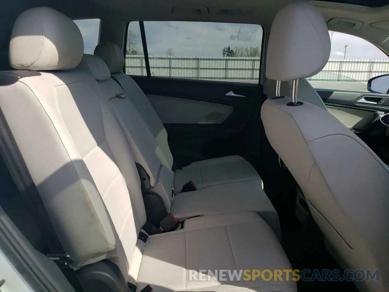 11 Фотография поврежденного автомобиля 3VV3B7AX5KM066251 VOLKSWAGEN TIGUAN 2019