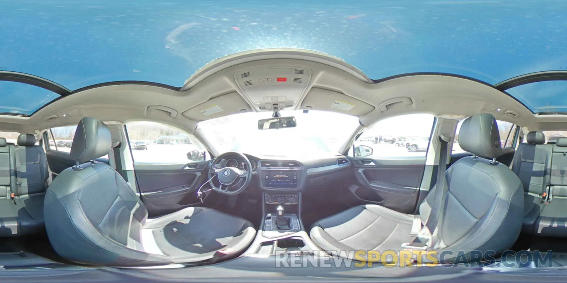 13 Photograph of a damaged car 3VV3B7AX5KM104500 VOLKSWAGEN TIGUAN 2019