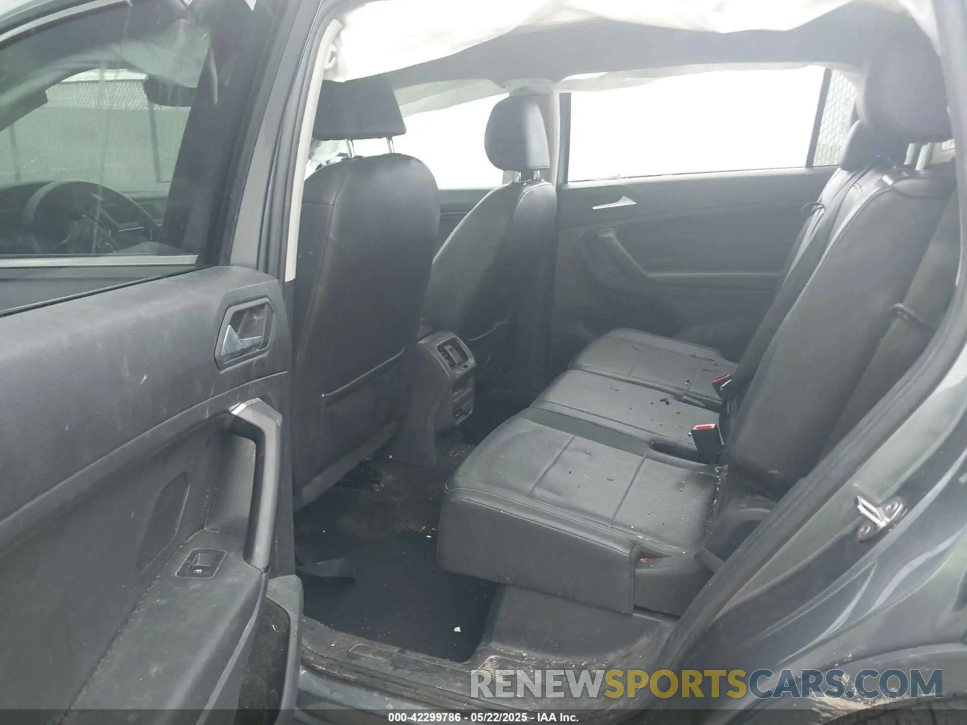 8 Фотография поврежденного автомобиля 3VV3B7AX5KM124150 VOLKSWAGEN TIGUAN 2019