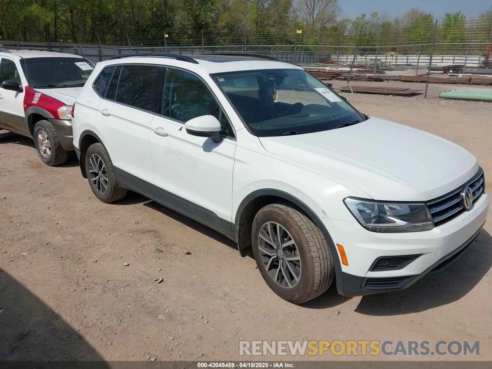 1 Photograph of a damaged car 3VV3B7AX5KM194120 VOLKSWAGEN TIGUAN 2019