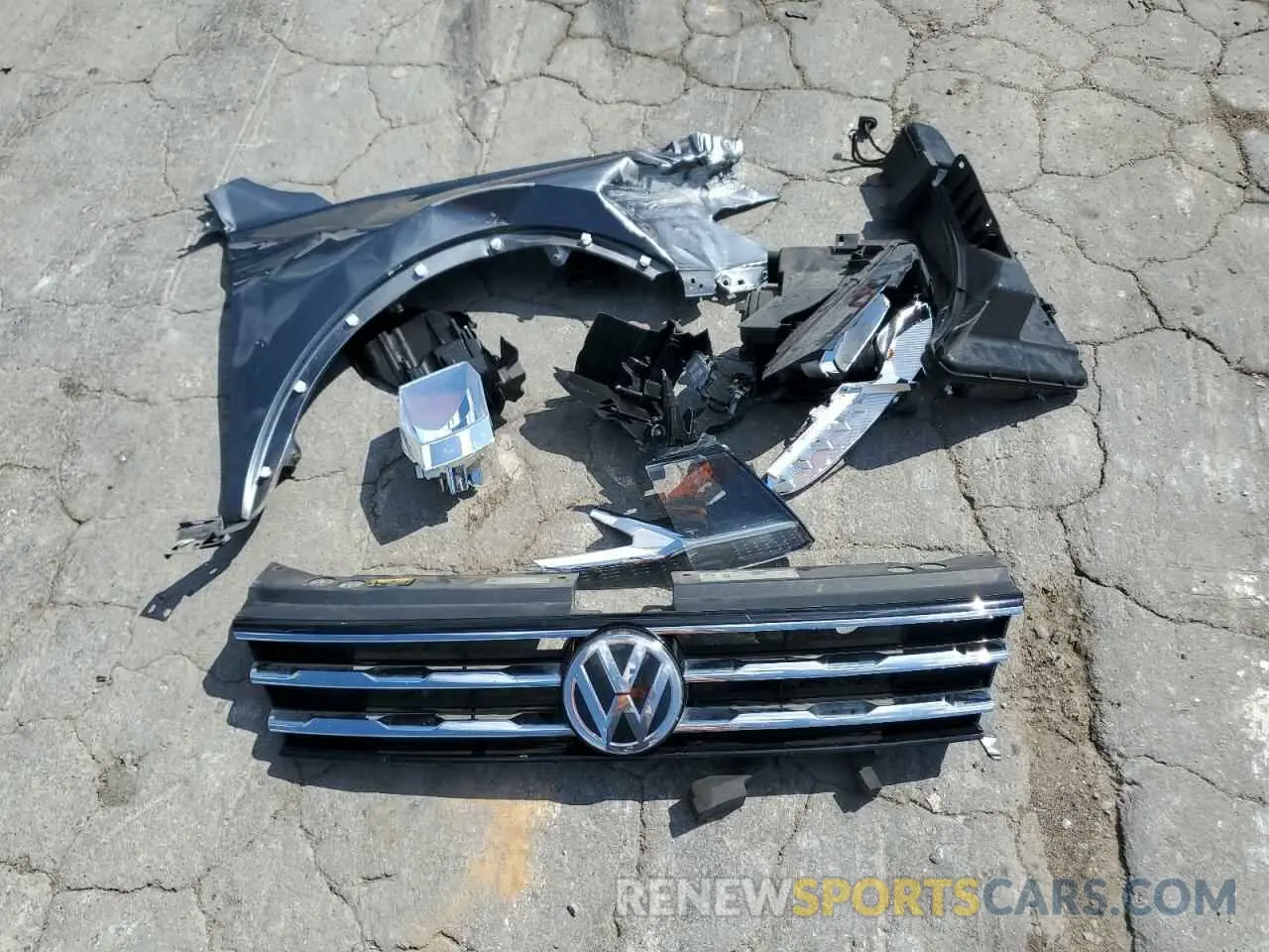 13 Photograph of a damaged car 3VV3B7AX6KM006625 VOLKSWAGEN TIGUAN 2019