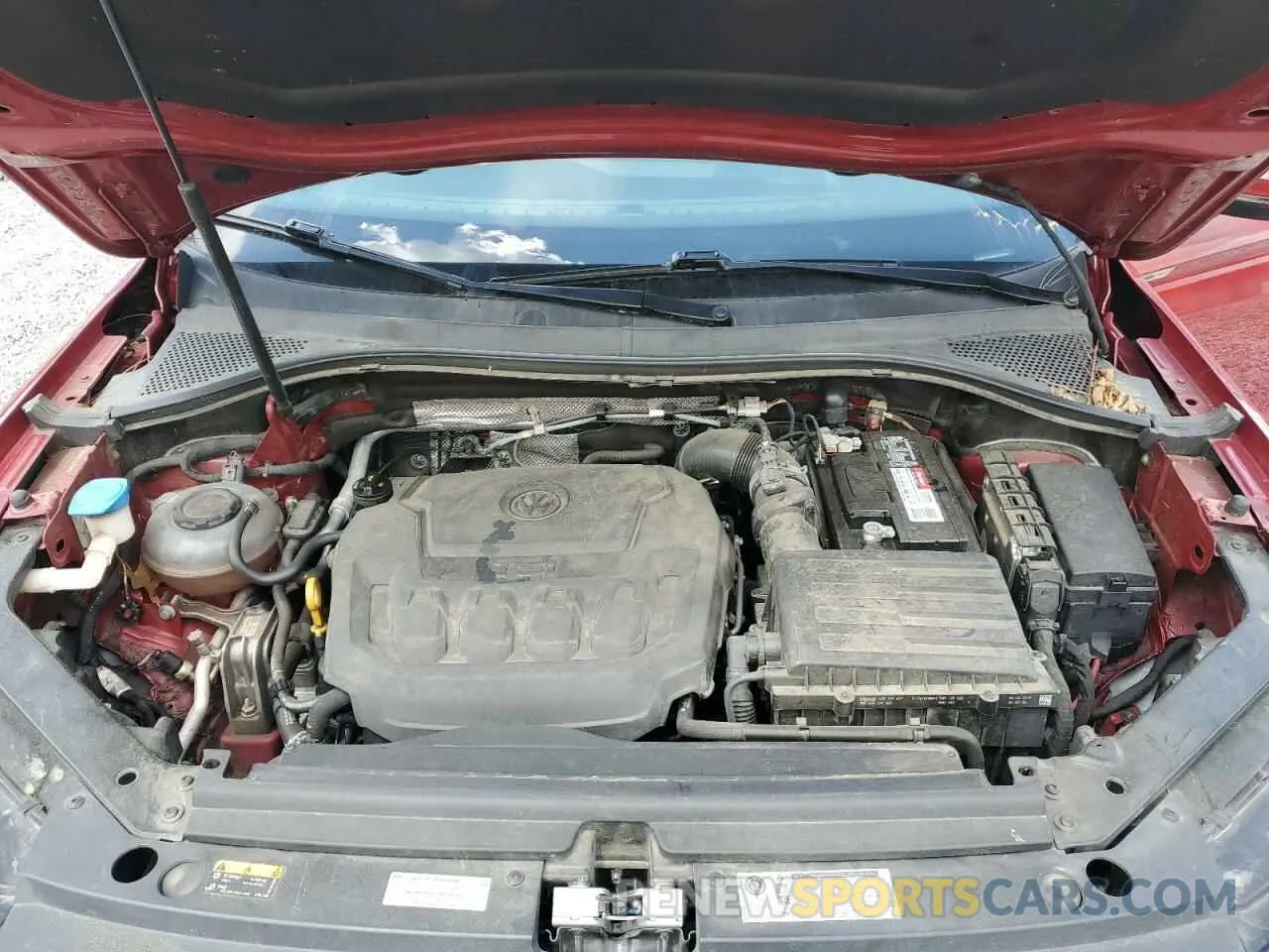 11 Photograph of a damaged car 3VV3B7AX6KM130961 VOLKSWAGEN TIGUAN 2019