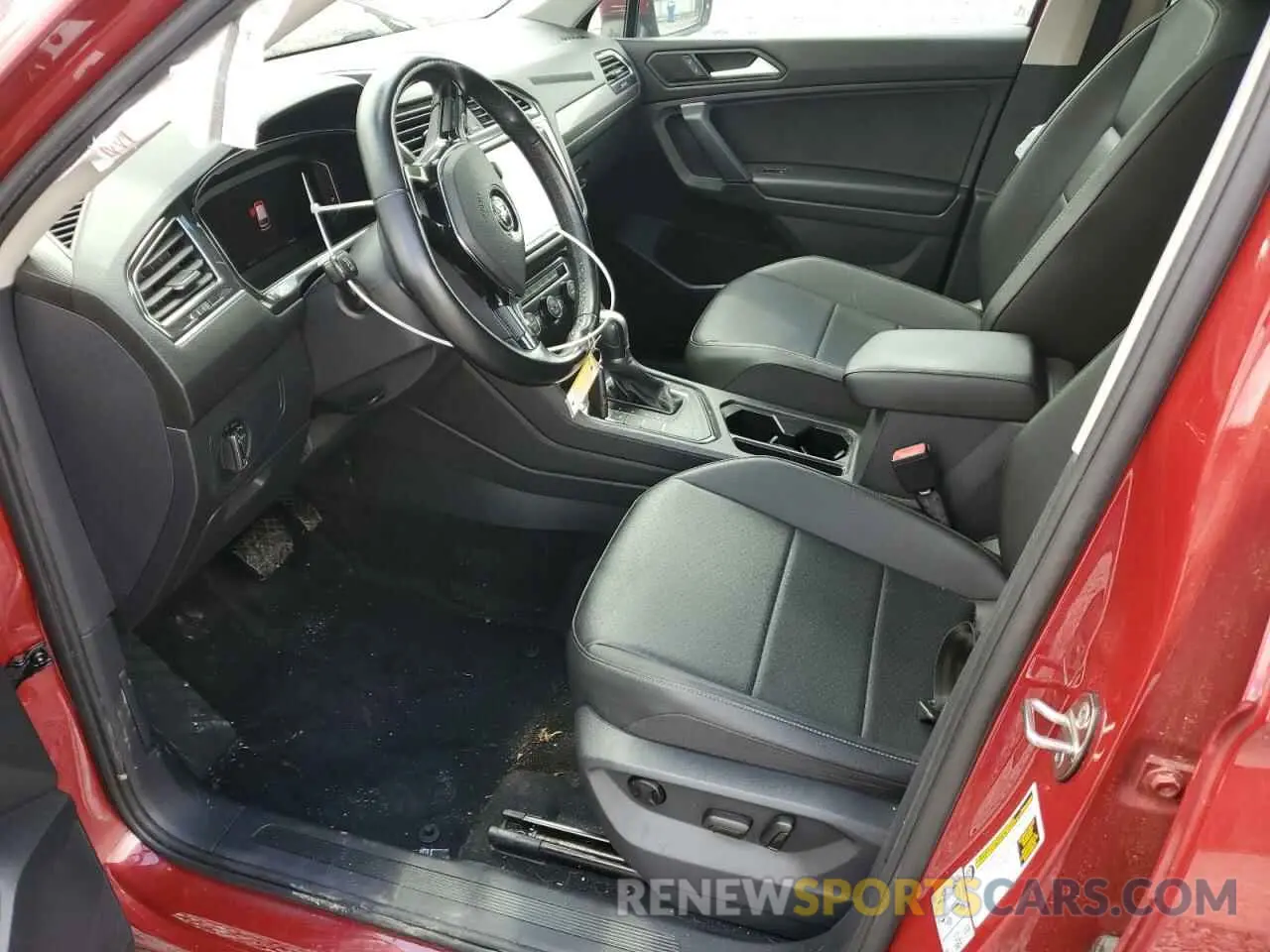 7 Photograph of a damaged car 3VV3B7AX6KM130961 VOLKSWAGEN TIGUAN 2019