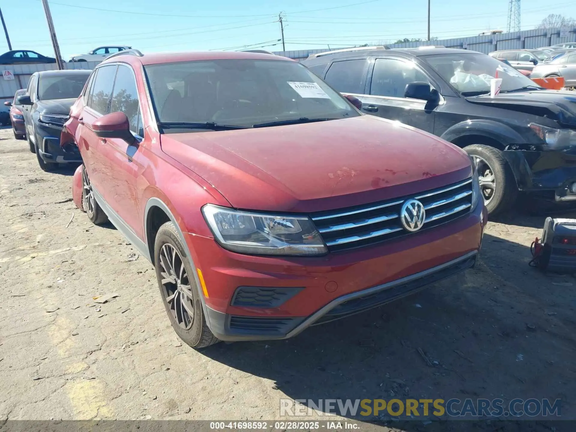 1 Photograph of a damaged car 3VV3B7AX6KM161627 VOLKSWAGEN TIGUAN 2019