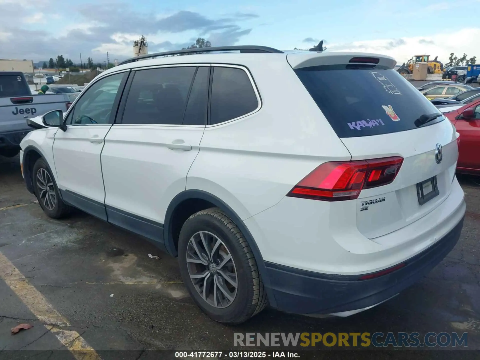 3 Фотография поврежденного автомобиля 3VV3B7AX6KM178881 VOLKSWAGEN TIGUAN 2019