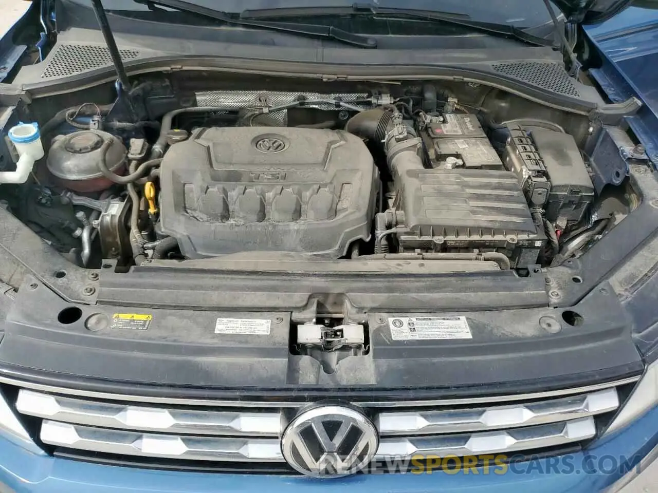 12 Photograph of a damaged car 3VV3B7AX7KM029928 VOLKSWAGEN TIGUAN 2019