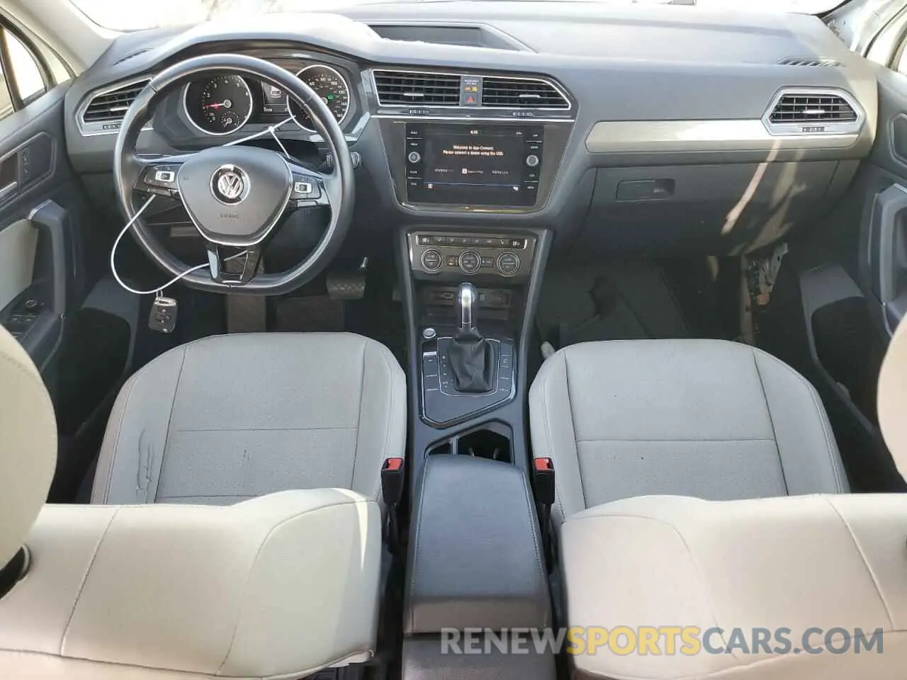 8 Фотография поврежденного автомобиля 3VV3B7AX7KM044817 VOLKSWAGEN TIGUAN 2019