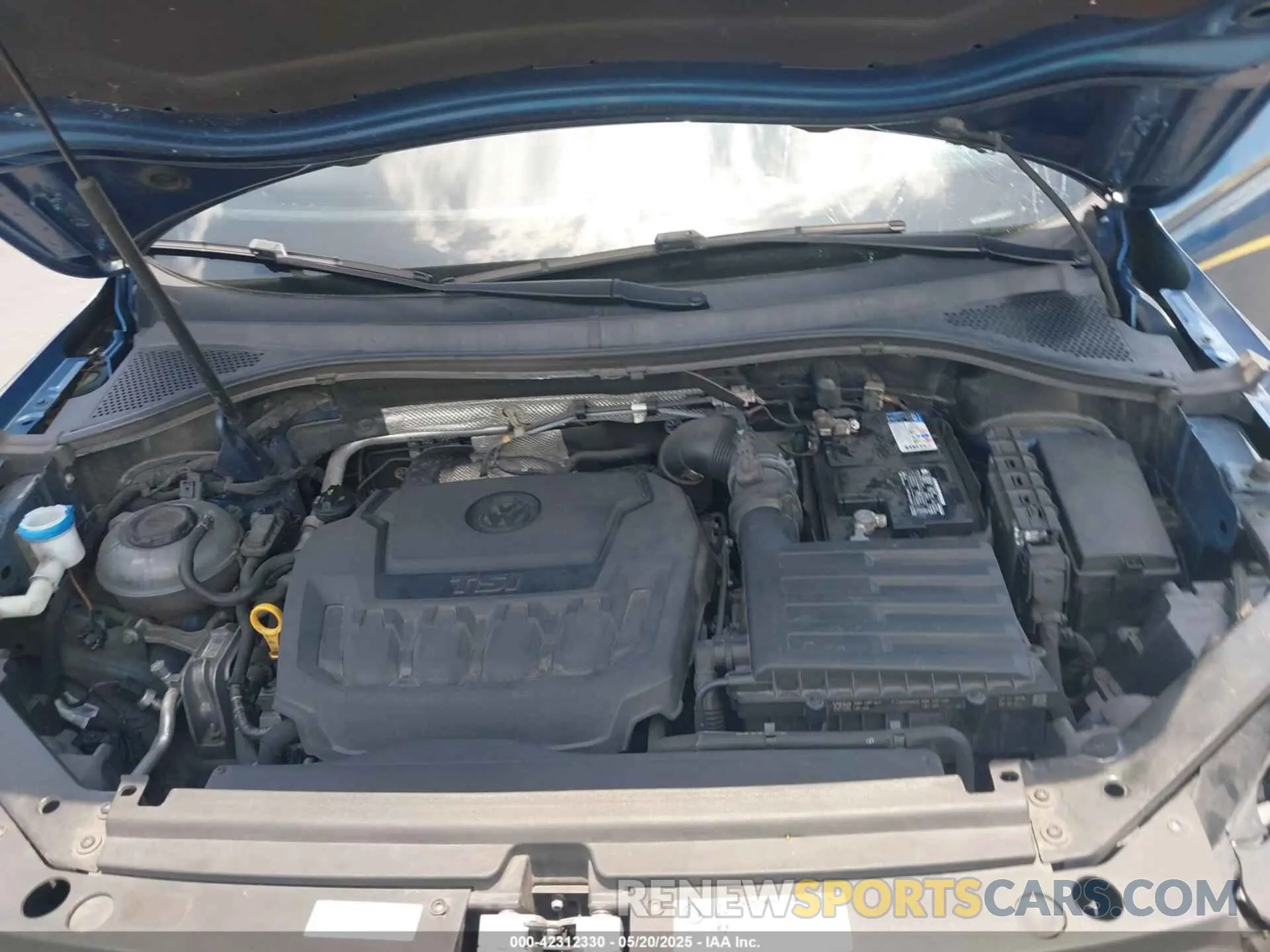 10 Фотография поврежденного автомобиля 3VV3B7AX9KM057438 VOLKSWAGEN TIGUAN 2019