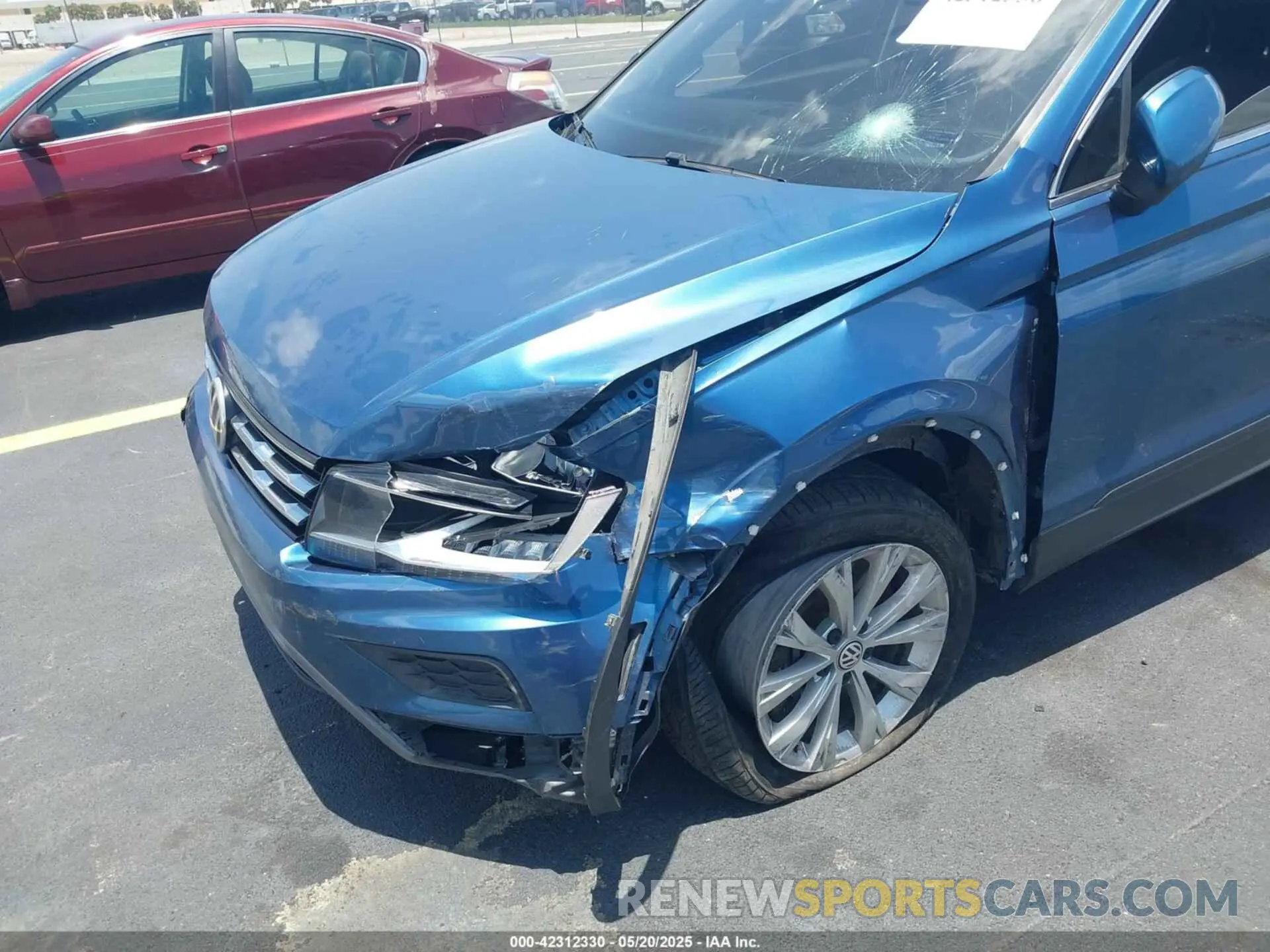 6 Фотография поврежденного автомобиля 3VV3B7AX9KM057438 VOLKSWAGEN TIGUAN 2019