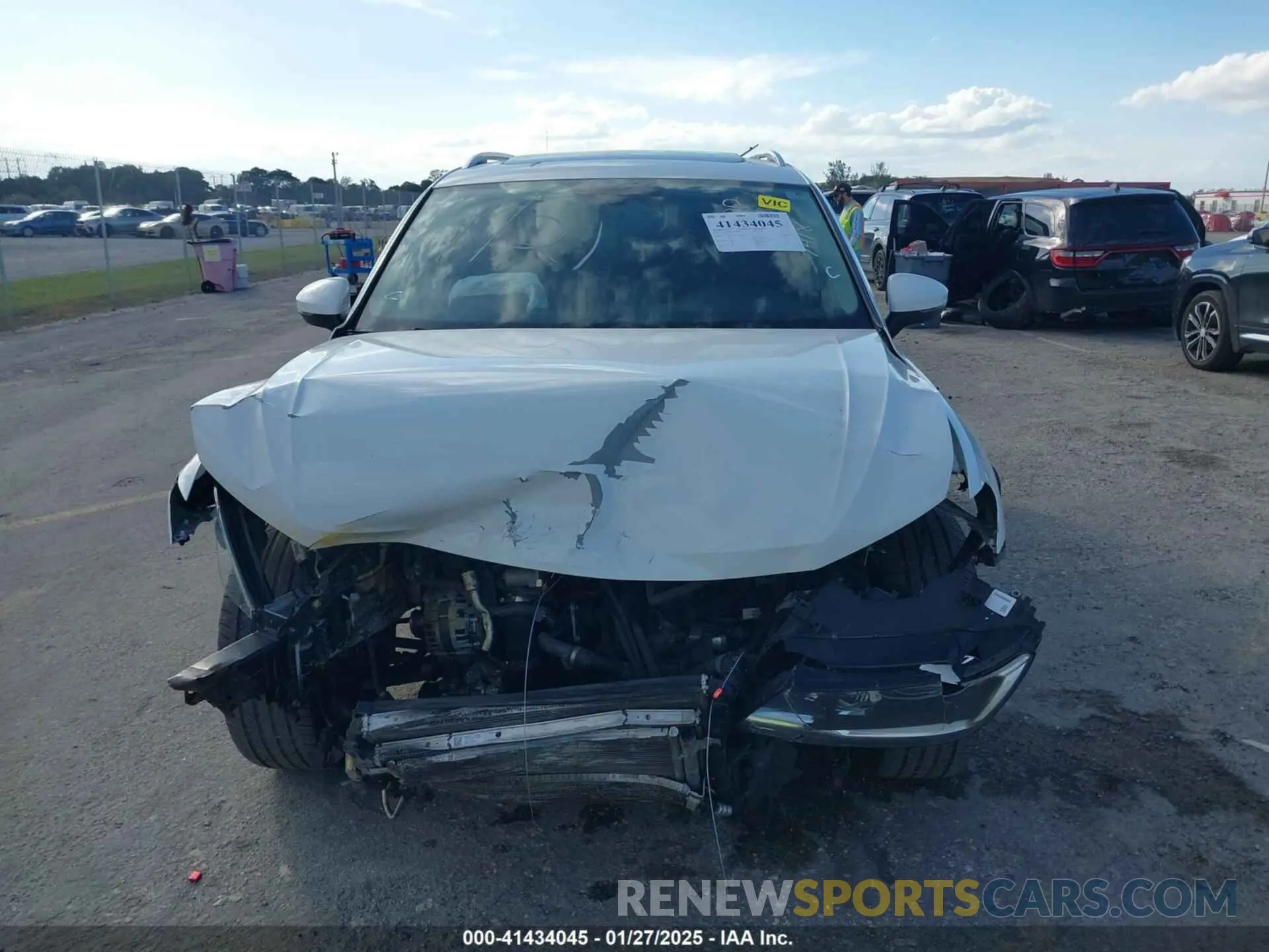 6 Photograph of a damaged car 3VV3B7AX9KM067418 VOLKSWAGEN TIGUAN 2019