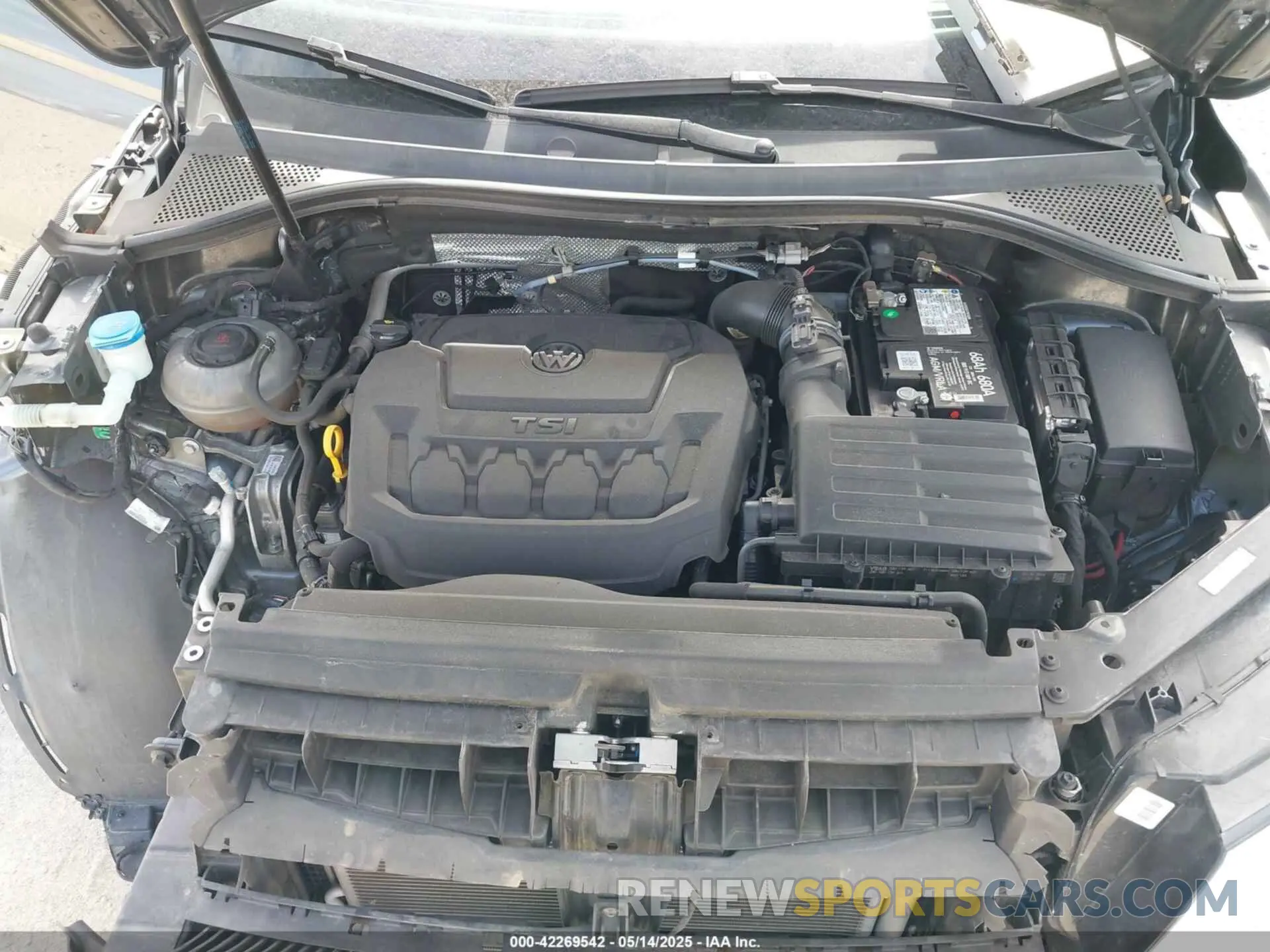 10 Photograph of a damaged car 3VV3B7AX9KM134177 VOLKSWAGEN TIGUAN 2019