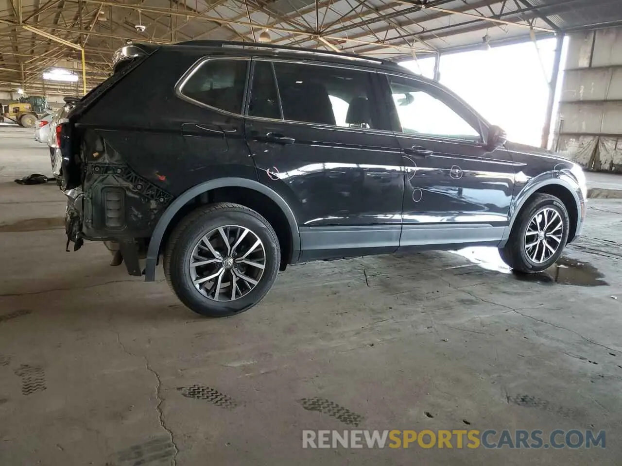 3 Фотография поврежденного автомобиля 3VV3B7AXXKM172744 VOLKSWAGEN TIGUAN 2019