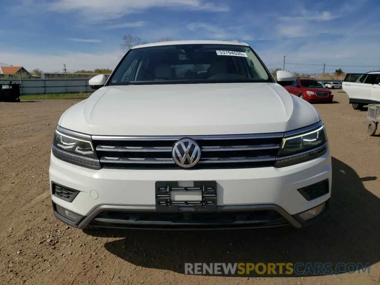 5 Photograph of a damaged car 3VV4B7AX0KM039690 VOLKSWAGEN TIGUAN 2019