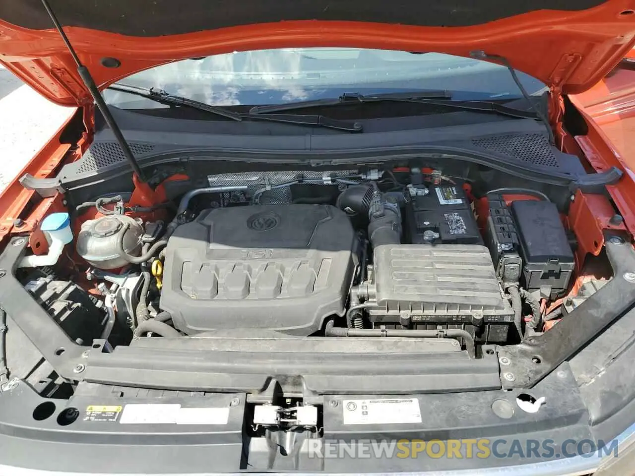 12 Фотография поврежденного автомобиля 3VV4B7AX0KM113139 VOLKSWAGEN TIGUAN 2019