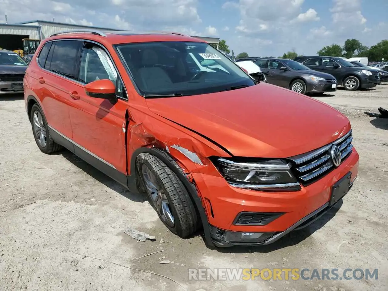 4 Фотография поврежденного автомобиля 3VV4B7AX0KM113139 VOLKSWAGEN TIGUAN 2019