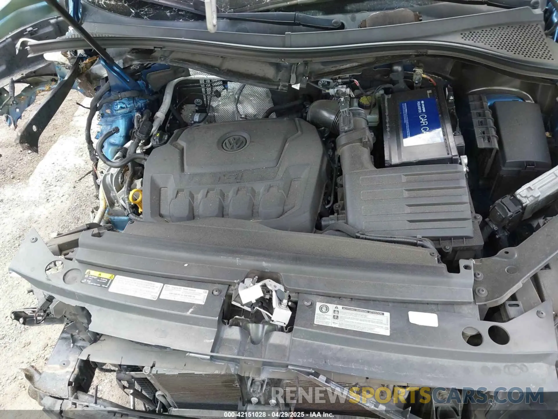 10 Photograph of a damaged car 3VV4B7AX0KM116641 VOLKSWAGEN TIGUAN 2019