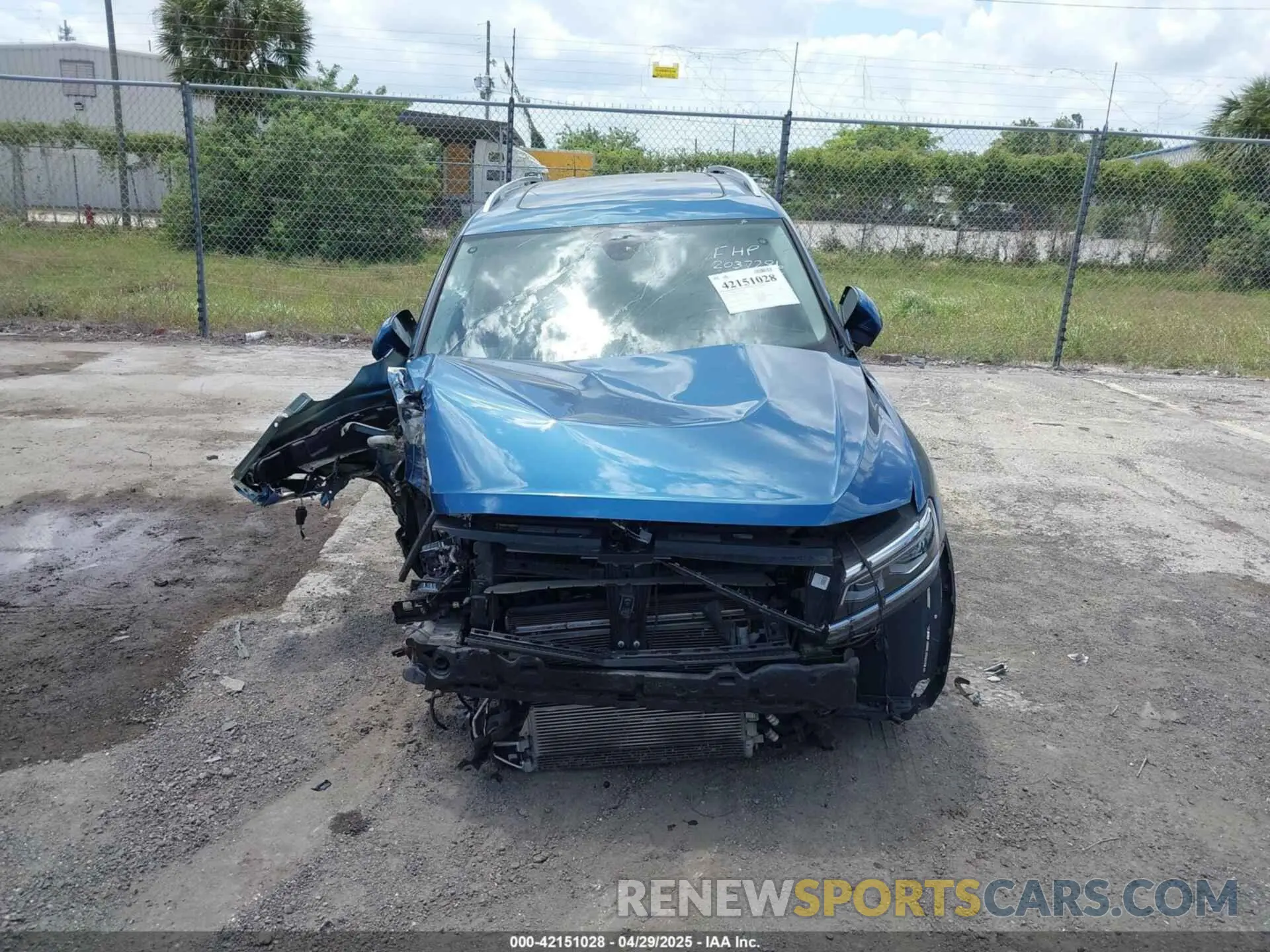 12 Photograph of a damaged car 3VV4B7AX0KM116641 VOLKSWAGEN TIGUAN 2019
